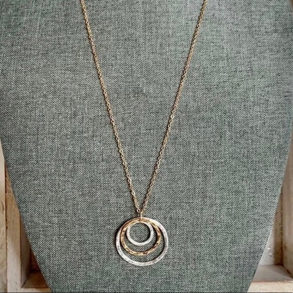 Triple Circle Pendant Necklace Gold Silver NWOT - Picture 1 of 3